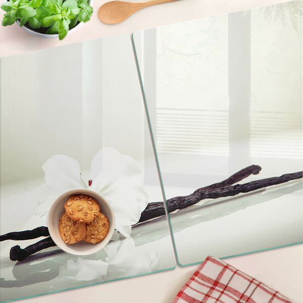 Schneidebrett Glas mit Motiv einer Blume an einem Zweig