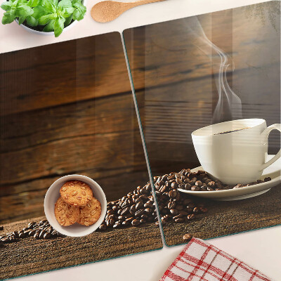 Schneidebrett Kaffee und eine Tasse