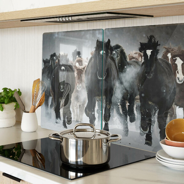 Glas schneidebrett Galoppierende Pferde im Nebel