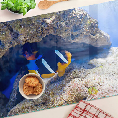 Glas-Schneidebrett mit einem Motiv von Fischen in einem Korallenriff