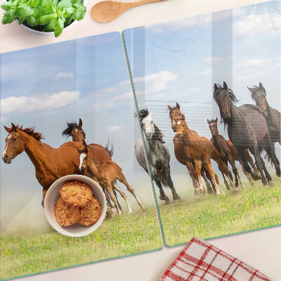 Schneidebrett Galoppierende Pferde auf der Wiese