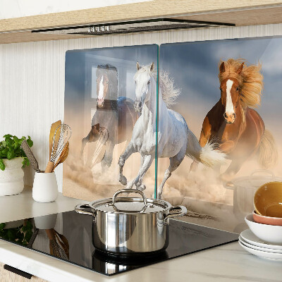 Glas-Schneidebrett mit Motiv dreier galoppierender Pferde