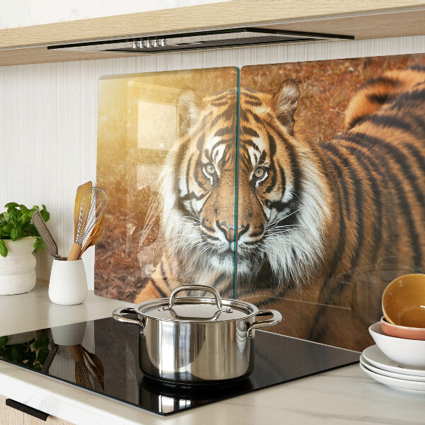 Glas-Schneidebrett mit Motiv „Tiger in den Sonnenstrahlen“