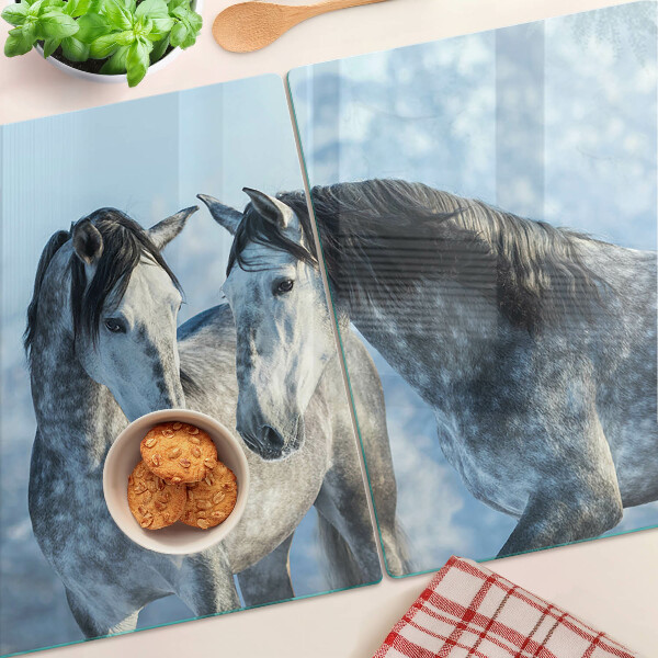 Schneidebrett Glas mit Motiv von Pferden in einer Winterlandschaft