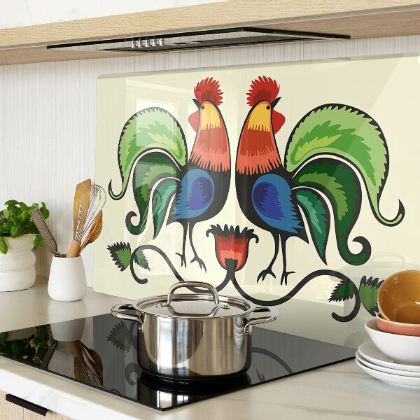 Glas-Schneidebrett mit Hähnen im Volksstil