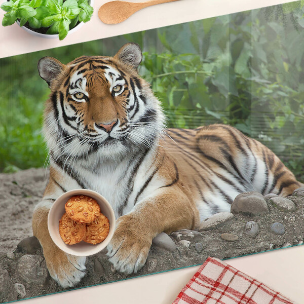 Glas schneidebrett Tiger in seinem natürlichen Lebensraum