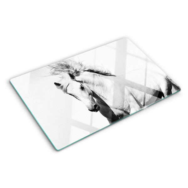 Schneidebrett mit schwarz-weißem Pferdemotiv