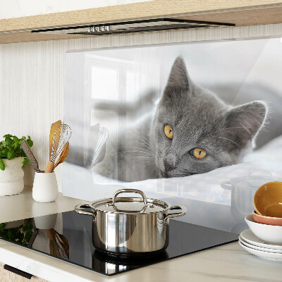 Schneidebrett mit Katzenmotiv und gelben Augen