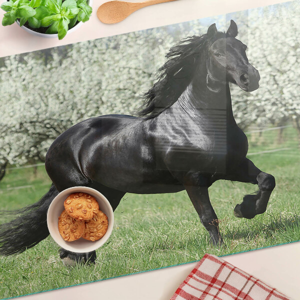 Schneidebrett glas Schwarzes Pferd auf der Wiese
