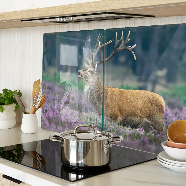 Glas schneidebrett Hirsche in einer Lavendellandschaft