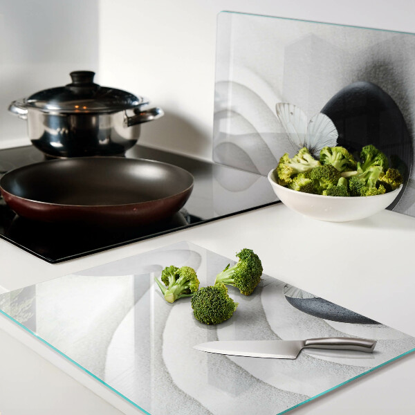 Schneidebrett glas Schmetterlingsmotiv auf Stein