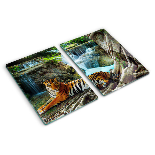 Schneidebrett mit Motiv eines Tigers in seinem natürlichen Lebensraum