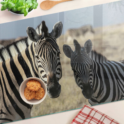 Schneidebrett Glas mit Motiv von Zebras in ihrem natürlichen Lebensraum