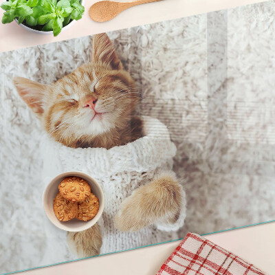 Schneidebrett mit einem Motiv eines süßen Kätzchens im Pullover