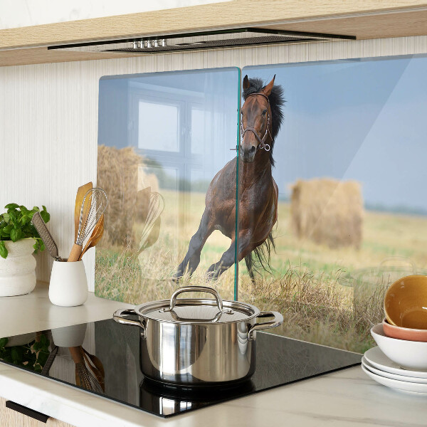 Schneidebrett Ein Pferd auf der Wiese