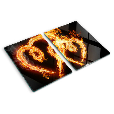 Schneidebrett mit Motiv eines brennenden Herzens