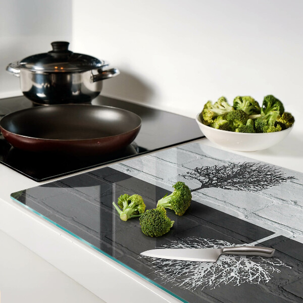 Schneidebrett glas Ein Baum vor einem Backsteinhintergrund