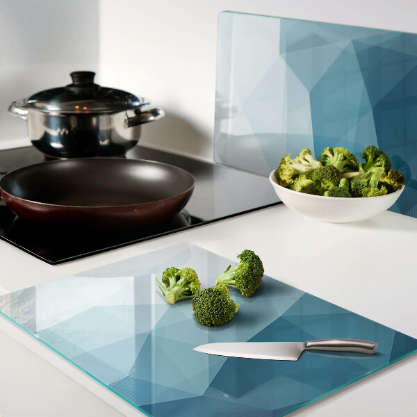 Schneidebrett mit blauem Dreiecksverlauf