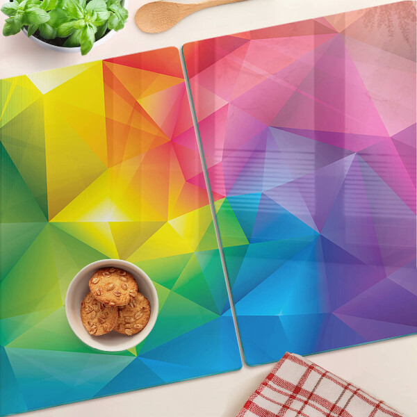 Schneidebrett mit farbenfrohem geometrischem Muster in Regenbogenfarben