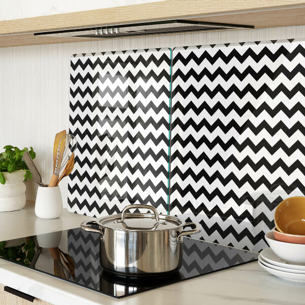 Schneidebrett Glas mit Zickzackmuster in Schwarz und Weiß