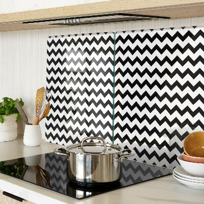 Schneidebrett Glas mit Zickzackmuster in Schwarz und Weiß