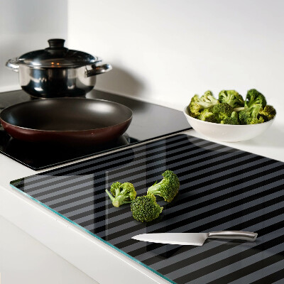 Schneidebrett mit vertikalen Streifen in Grautönen