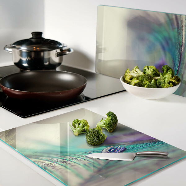 Glas schneidebrett Ein Tropfen auf einem Blatt