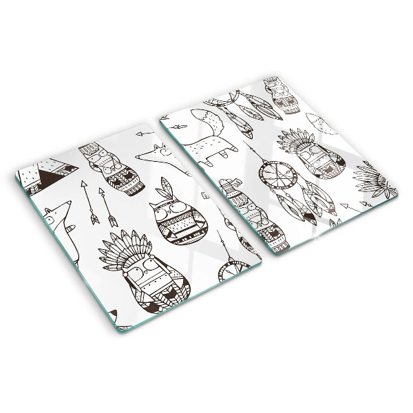 Schneidebrett mit ethischem Motiv und Tierdarstellungen