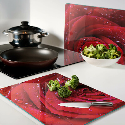 Schneidebrett Rote Rose mit Wassertropfen