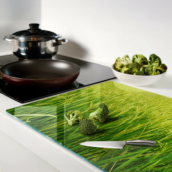 Schneidebrett Glas mit Motiv einer grünen Graswiese