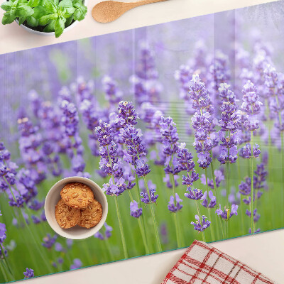 Schneidebrett mit Motiv eines Lavendelfeldes