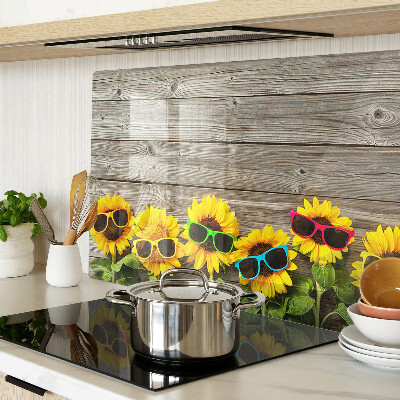 Glas-Schneidebrett mit Sonnenblumenmotiv und Sonnenbrillen-Design