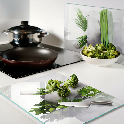 Schneidebrett glas Kräuter in Töpfen