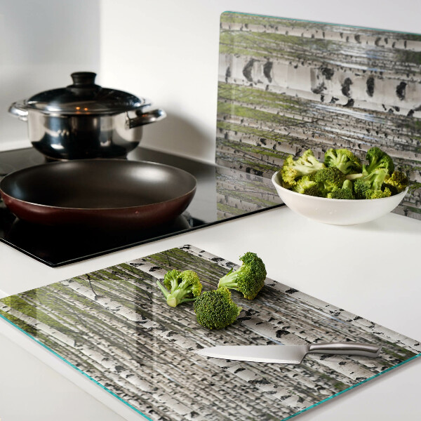 Glas schneidebrett Weiße Birken im Wald