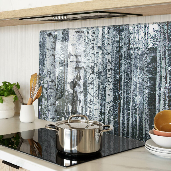 Glas schneidebrett Birkenwald in Winterlandschaft