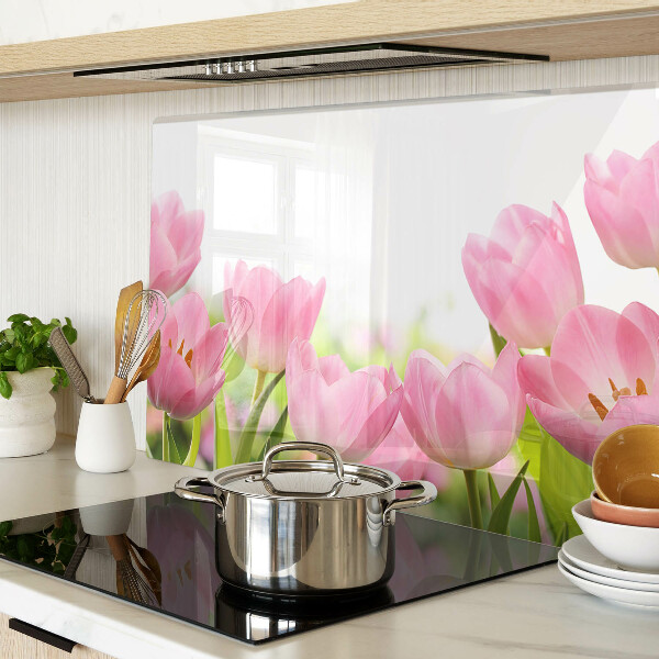 Schneidebrett mit Motiv rosa Tulpen im Garten