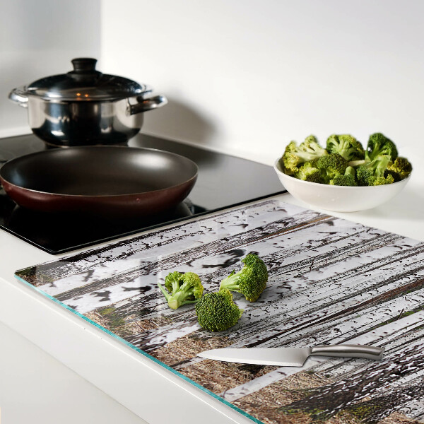 Schneidebrett mit weißer Birkenstamm-Optik