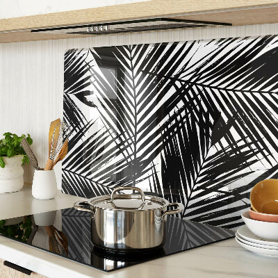 Schneidebrett Glas mit schwarzem und weißem Palmenblattmotiv