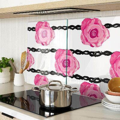 Schneidebrett glas Rosen auf schwarzem Hintergrund