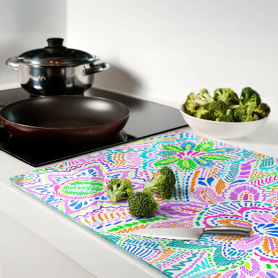 Schneidebrett mit Blumenmuster im Boho-Stil