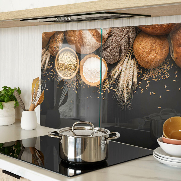 Glas schneidebrett Brot und Getreide