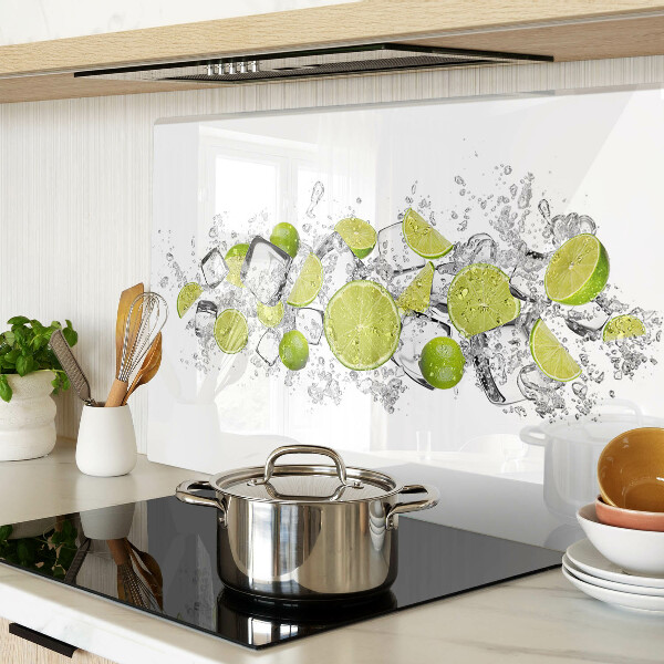 Schneidebrett Zitronen und Eis