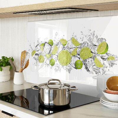 Schneidebrett Zitronen und Eis