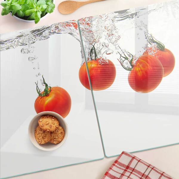 Schneidebrett glas Tomaten in Wasser