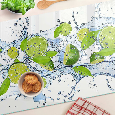 Schneidebrett glas Zitronen in Wasser