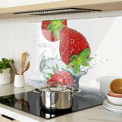 Glas Schneidebrett mit Motiv von Erdbeeren im Wasser