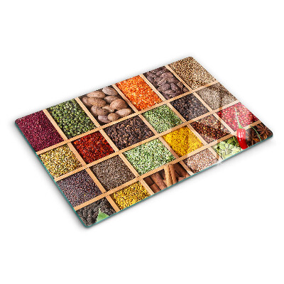 Schneidebrett mit Gewürzgläsern