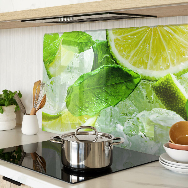 Schneidebrett glas Zitronen- und Minzblätter