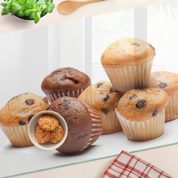 Schneidebrett Schokoladen- und Vanillemuffins