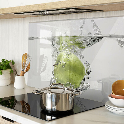 Schneidebrett mit Motiv grüner Apfel in Wasser